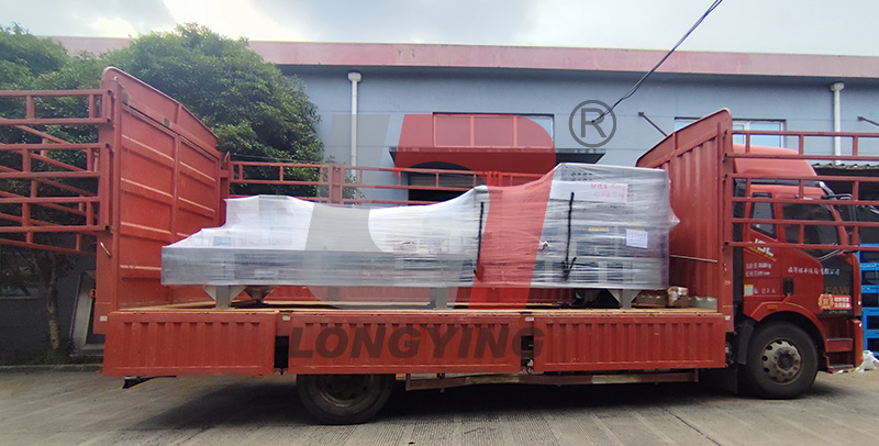 FKJ-6全自動(dòng)抽真空灌裝封口機(jī)