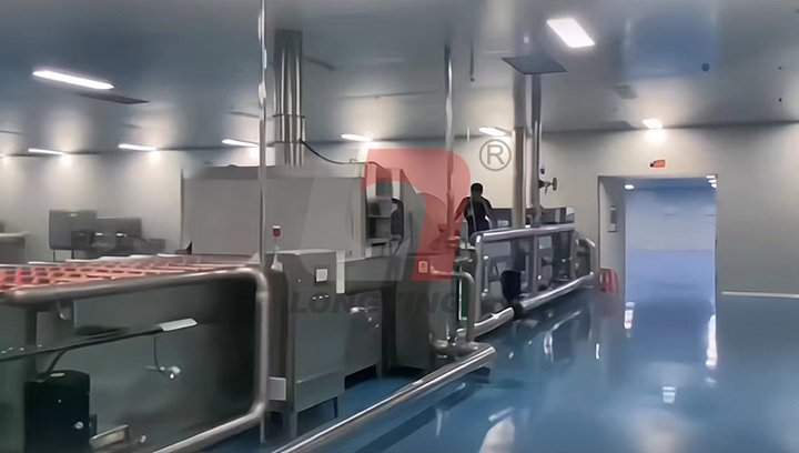 龍應 FKJ-8 果汁飲料自立袋充填旋蓋機