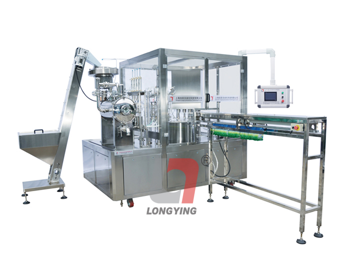 龍應(yīng)自立袋充填旋蓋機(jī)